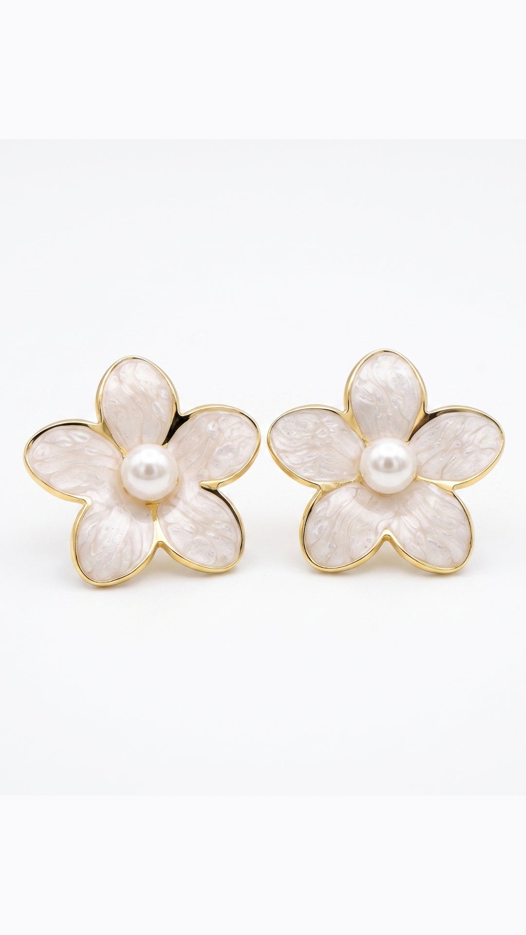 Bloom Pearl Earrings