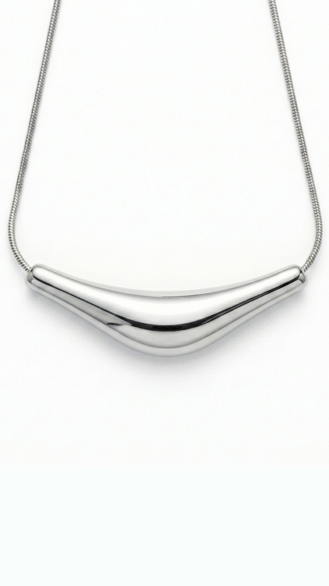 Sculpted Curve Pendant