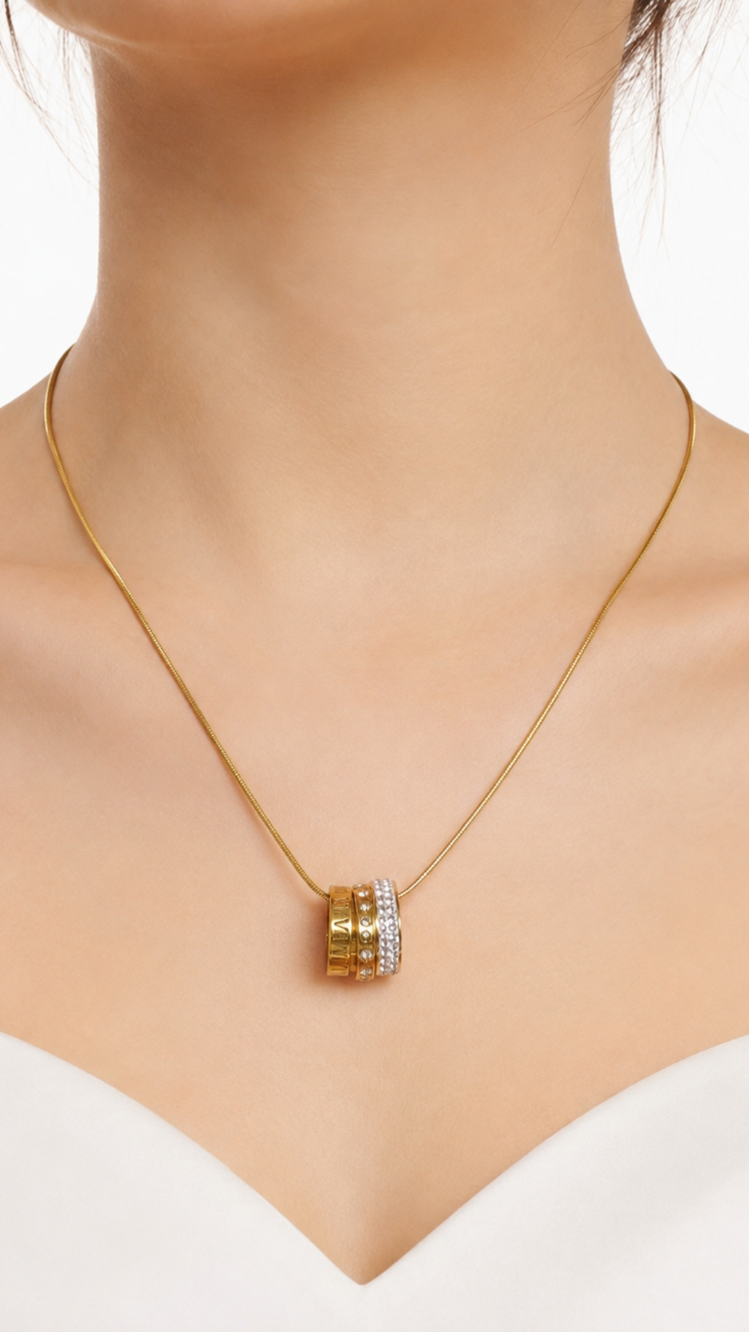 Roman Stack Pendant