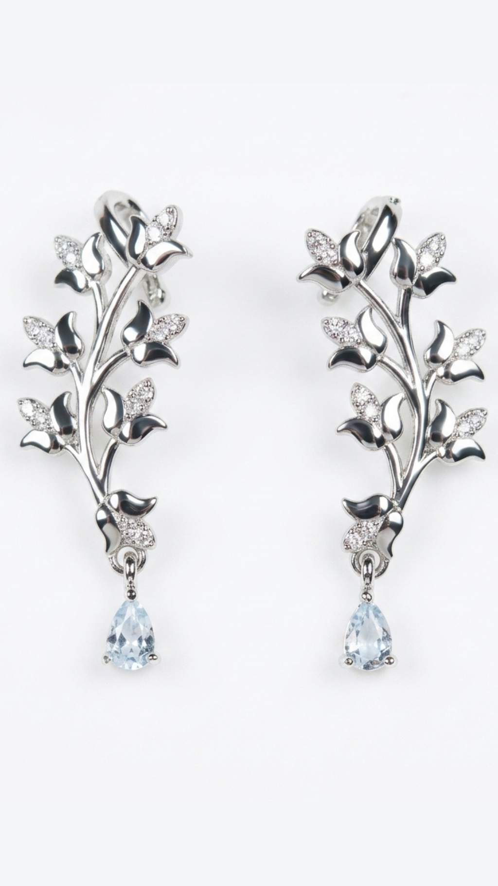 Luna Vine Ear Cuff