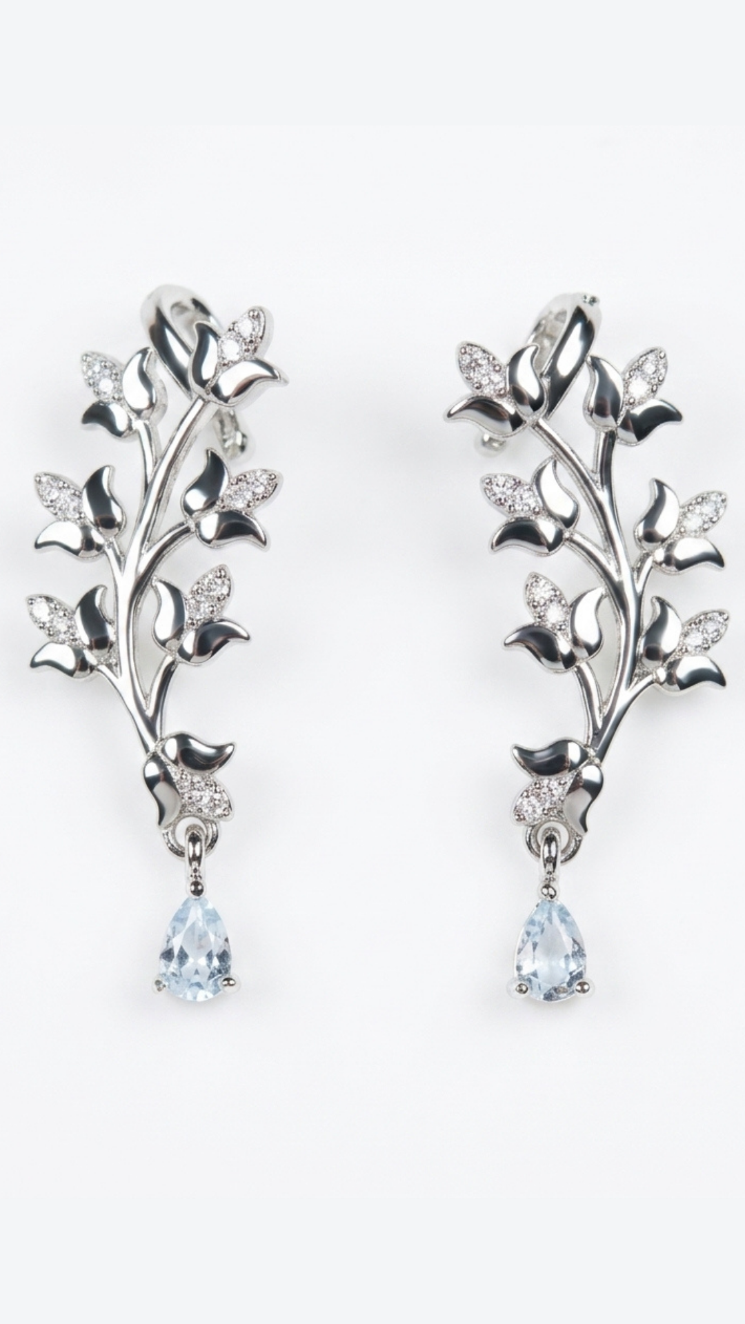 Luna Vine Ear Cuff