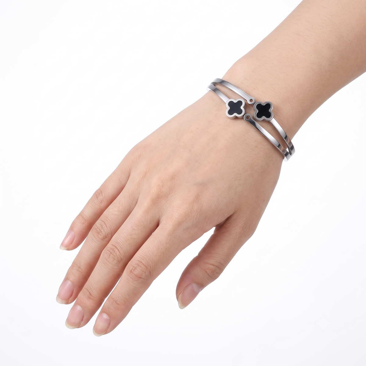 Midnight Clover Cuff