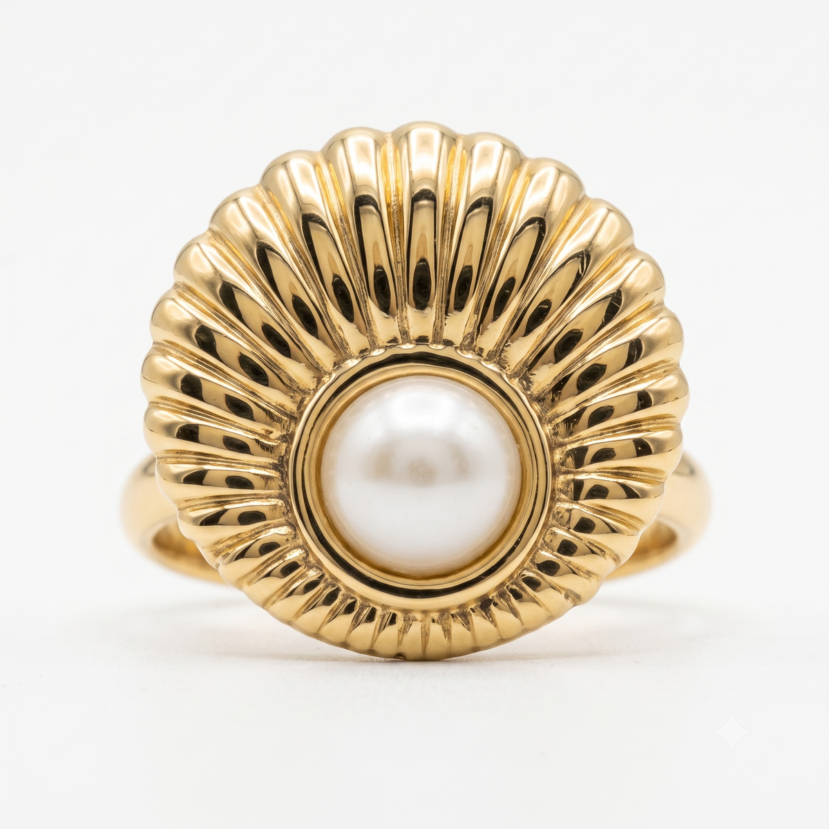 Shell Pearl Ring