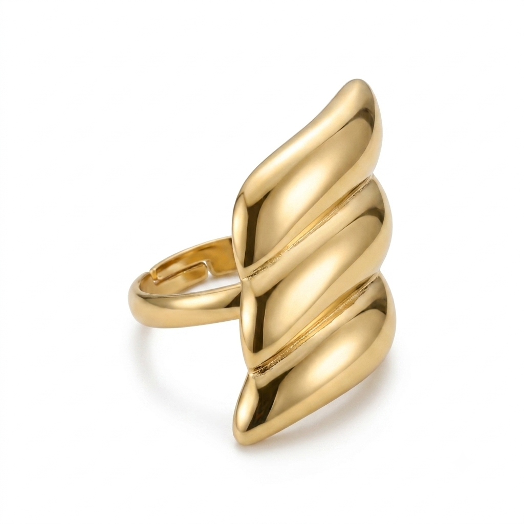 Aurelia Wave Ring