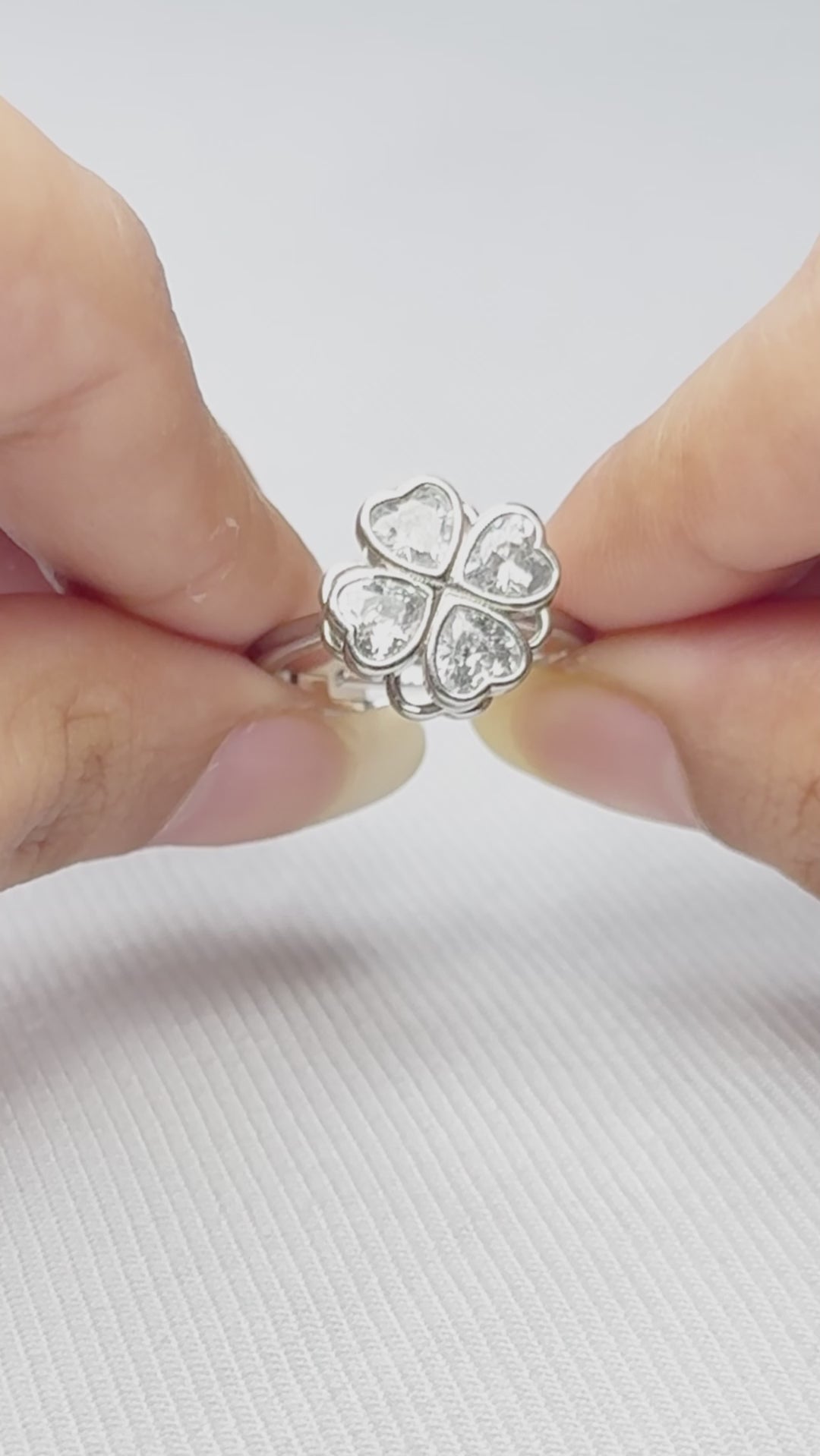 Clover Fidget Ring